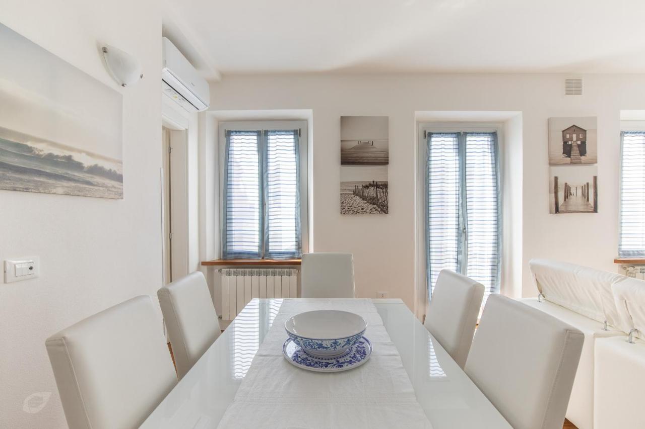 Elena House White Apartment Виареджо Екстериор снимка